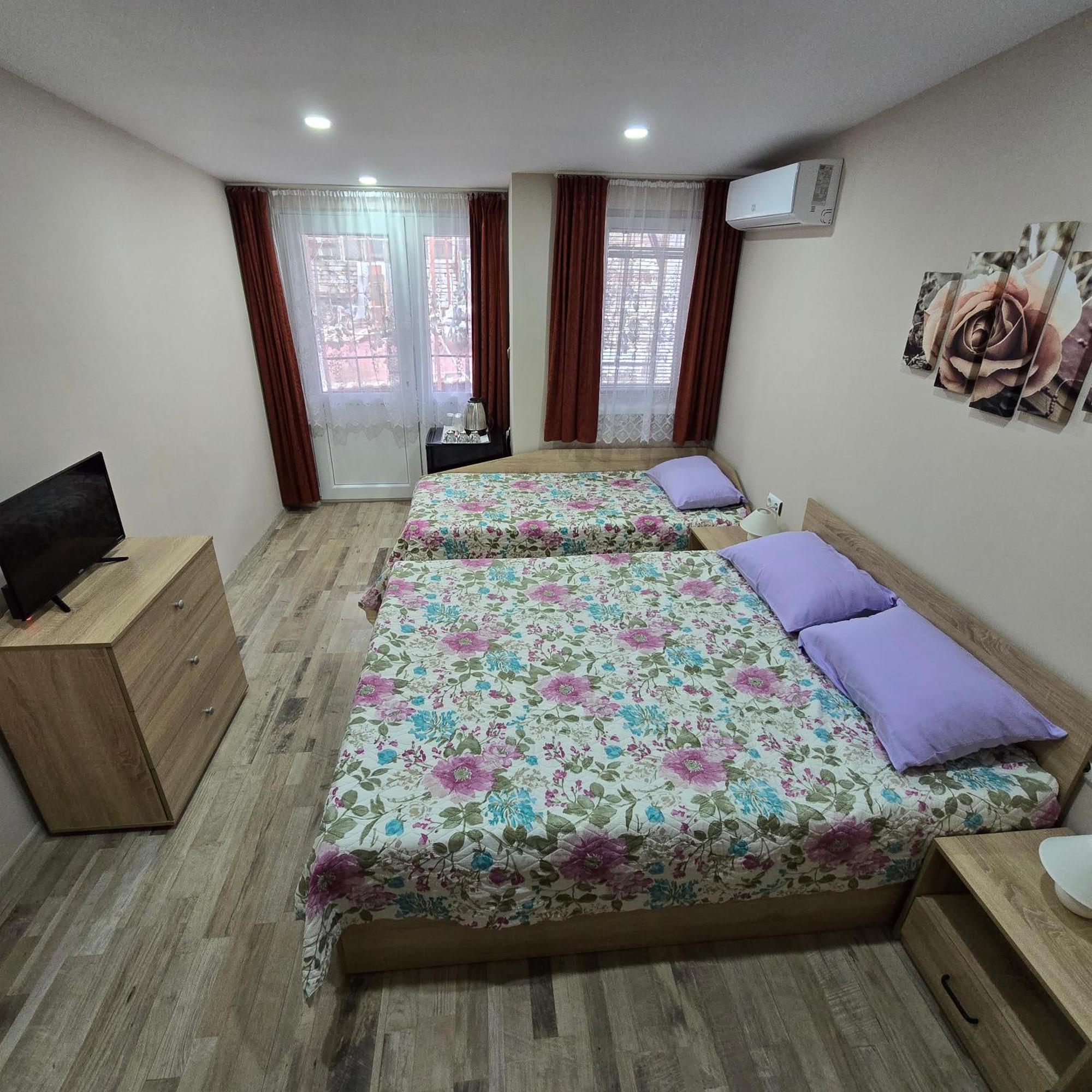 Fema Guest House Baltsjik Rom bilde